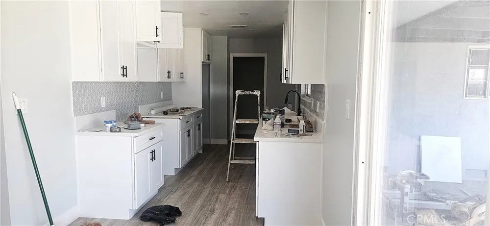 5661 E Avenue T Palmdale, CA 93552