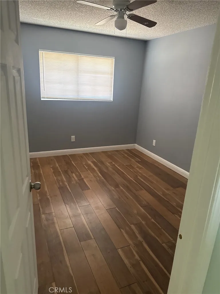 5661 E Avenue T Palmdale, CA 93552