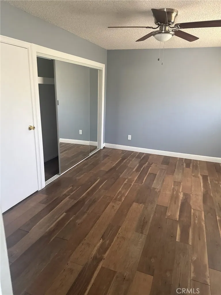 5661 E Avenue T Palmdale, CA 93552