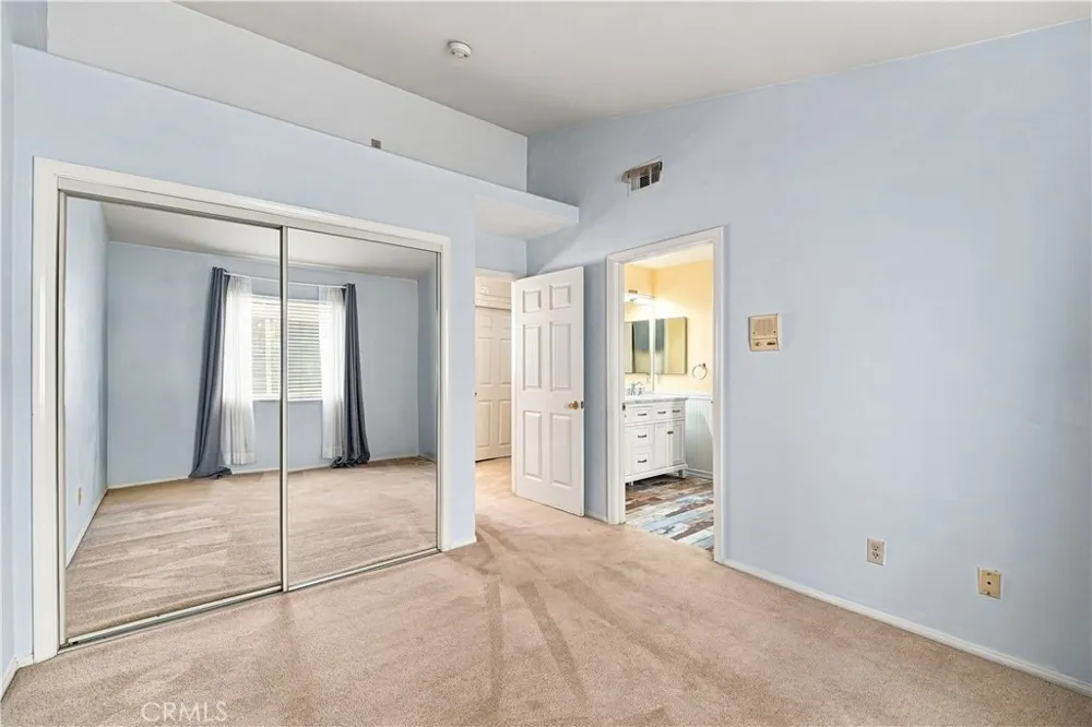 7436 Bobbyboyar Avenue West Hills, CA 91307