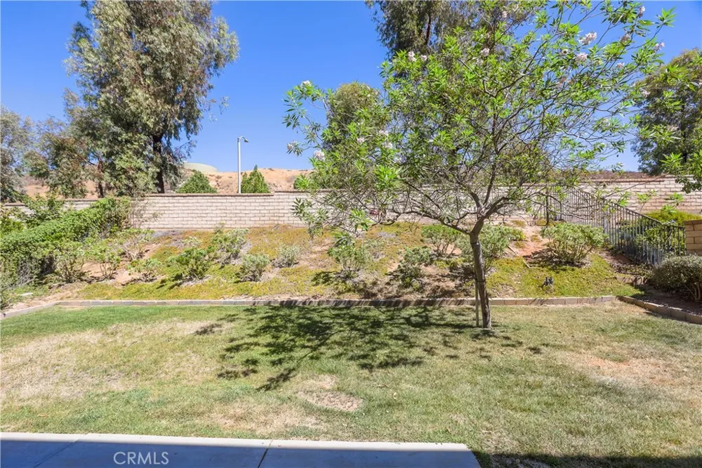 22545 Breakwater Way Saugus, CA 91350