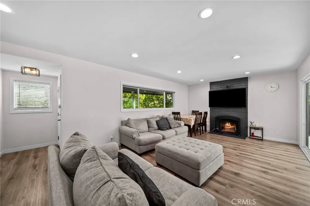 8043 Sunnybrae Winnetka, CA 91306