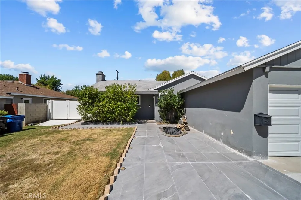 8043 Sunnybrae Winnetka, CA 91306