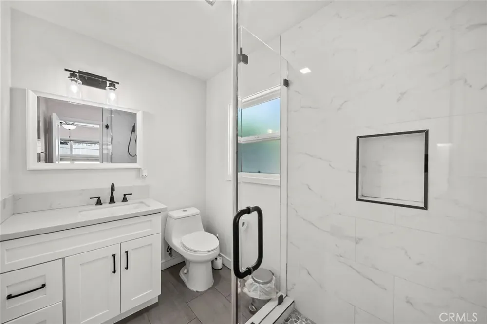 8043 Sunnybrae Winnetka, CA 91306