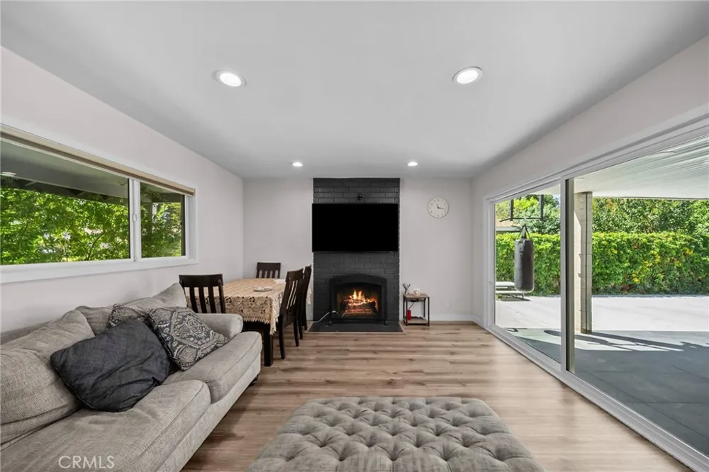 8043 Sunnybrae Winnetka, CA 91306
