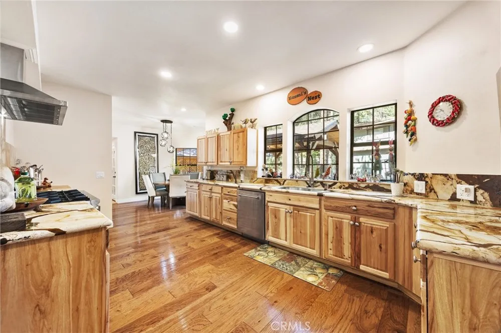 2117 Cypress Way Pine Mountain Club, CA 93222