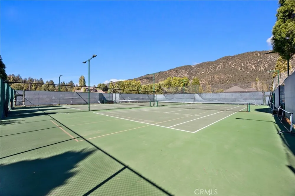 2117 Cypress Way Pine Mountain Club, CA 93222