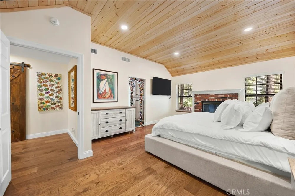 2117 Cypress Way Pine Mountain Club, CA 93222