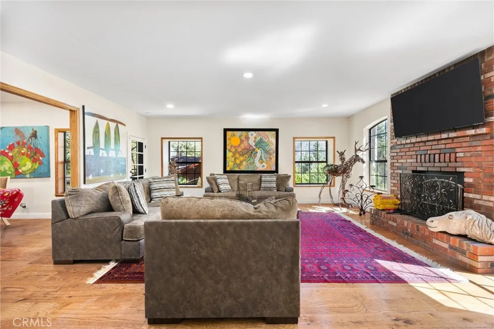 2117 Cypress Way Pine Mountain Club, CA 93222