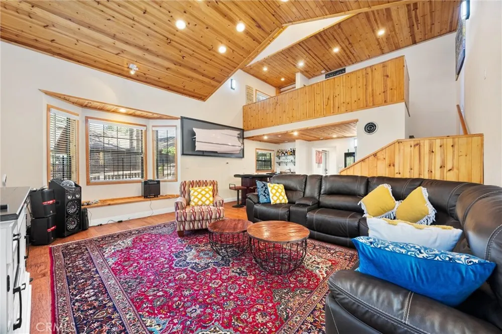 2117 Cypress Way Pine Mountain Club, CA 93222