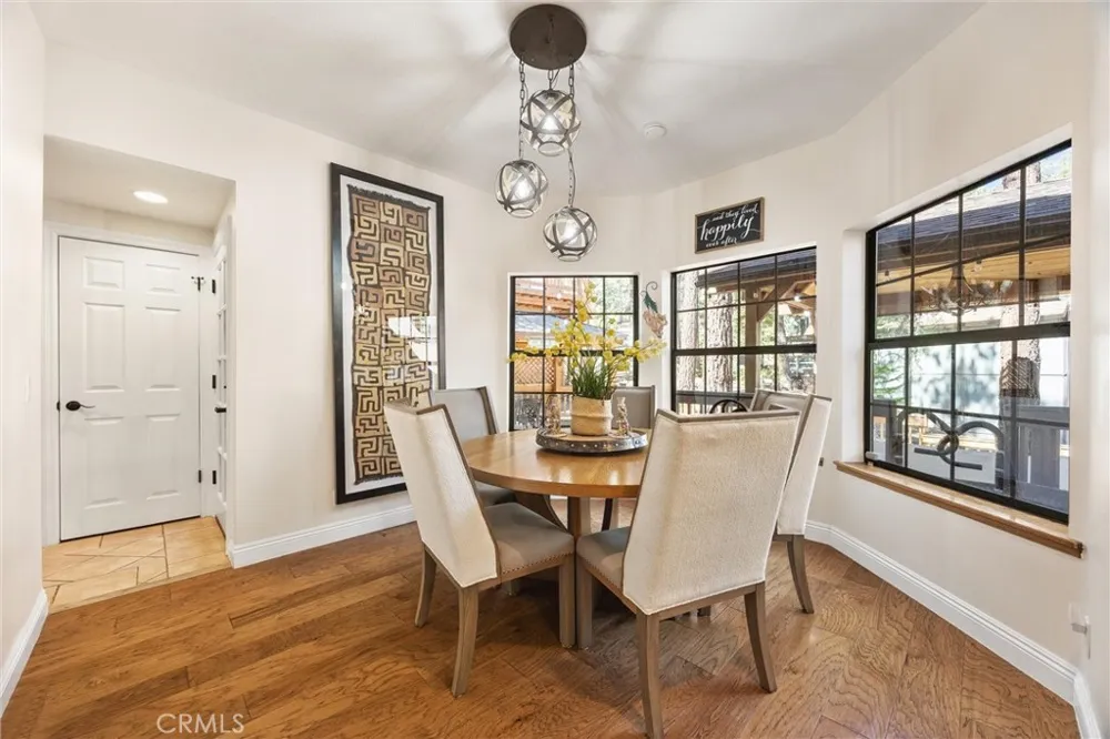 2117 Cypress Way Pine Mountain Club, CA 93222