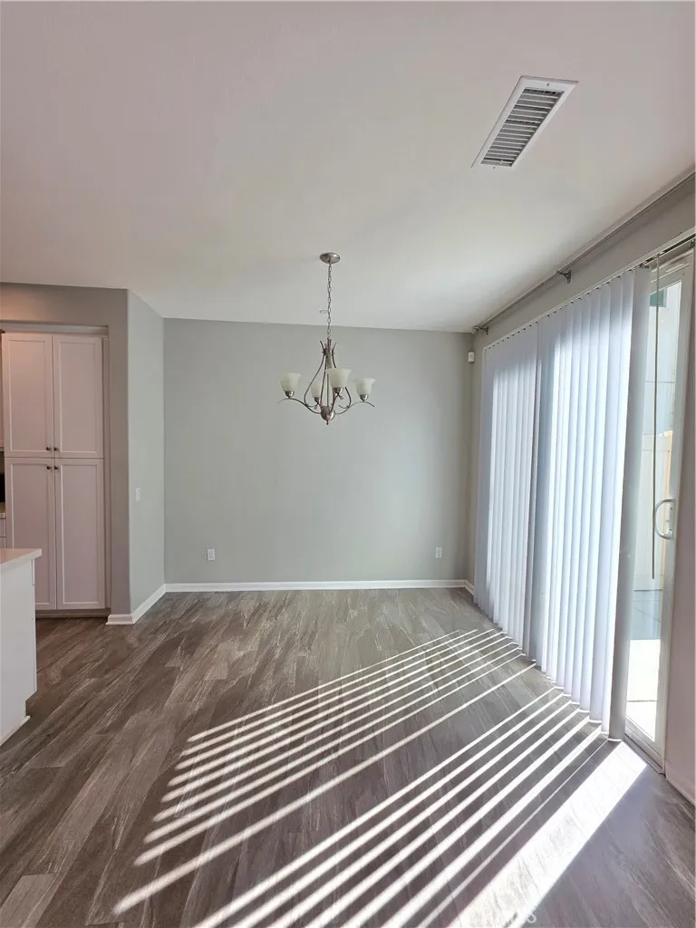 14910 W Castille Sylmar, CA 91342
