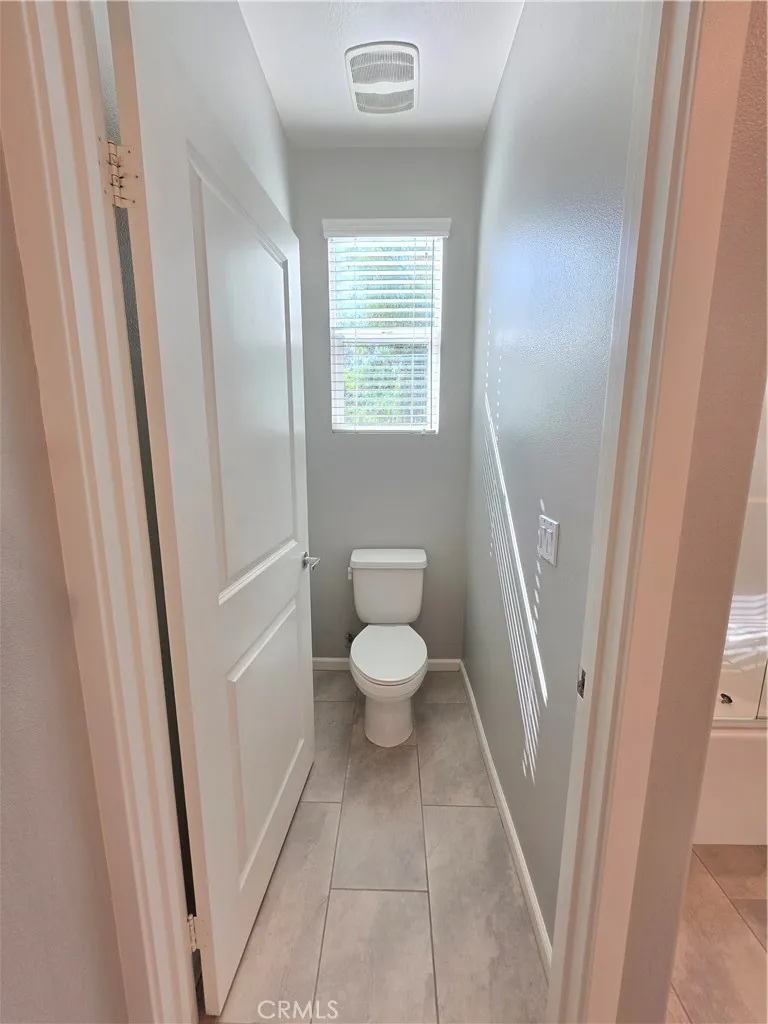 14910 W Castille Sylmar, CA 91342