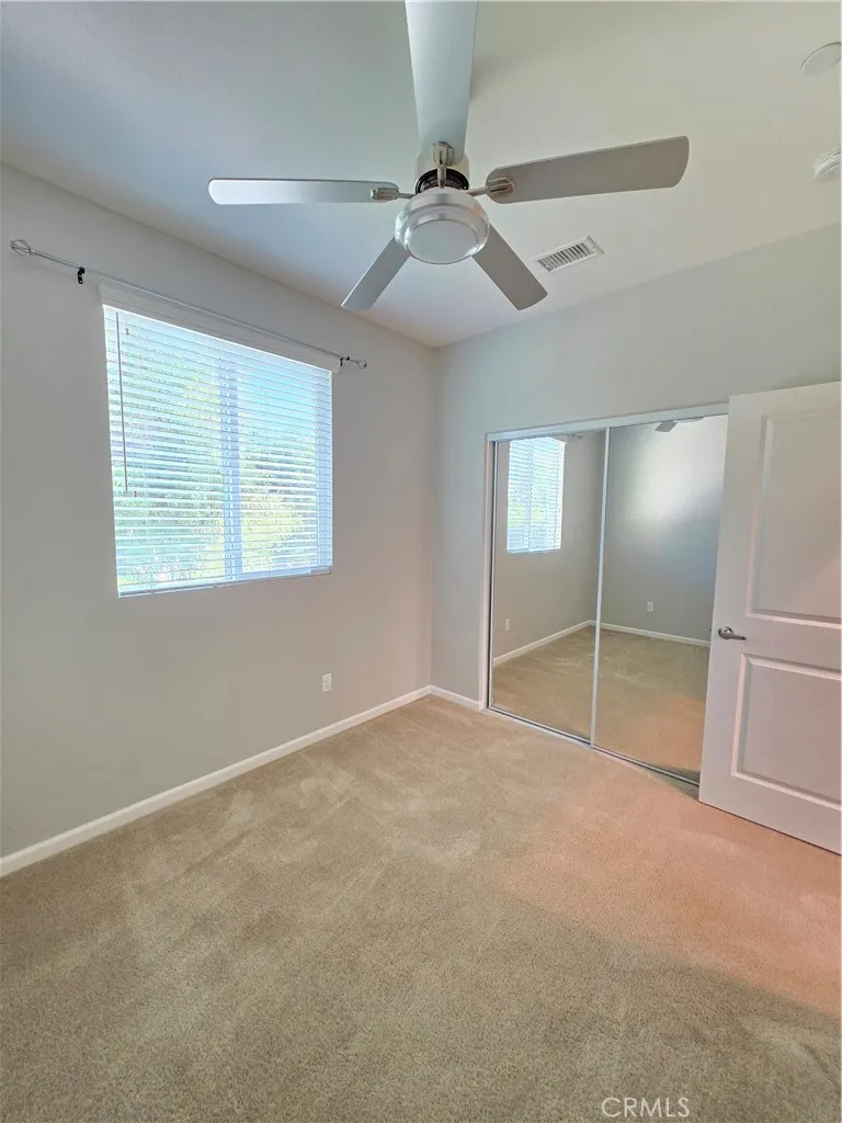 14910 W Castille Sylmar, CA 91342