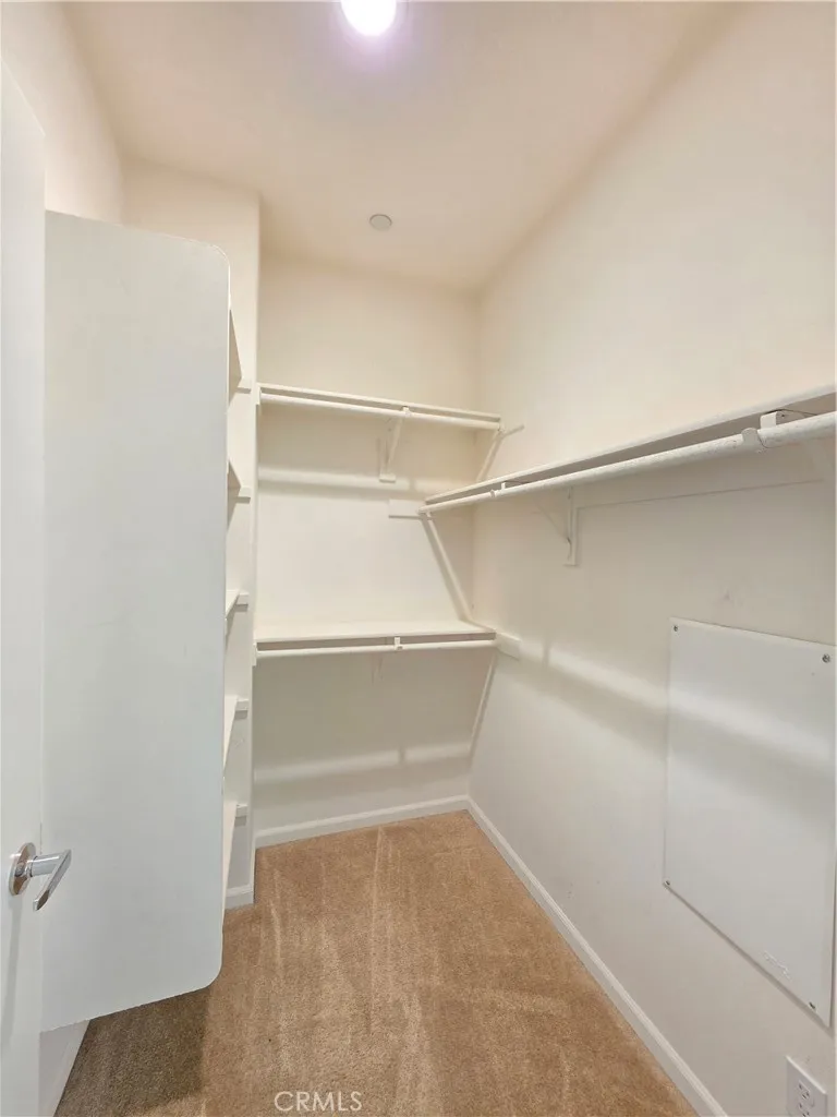 14910 W Castille Sylmar, CA 91342