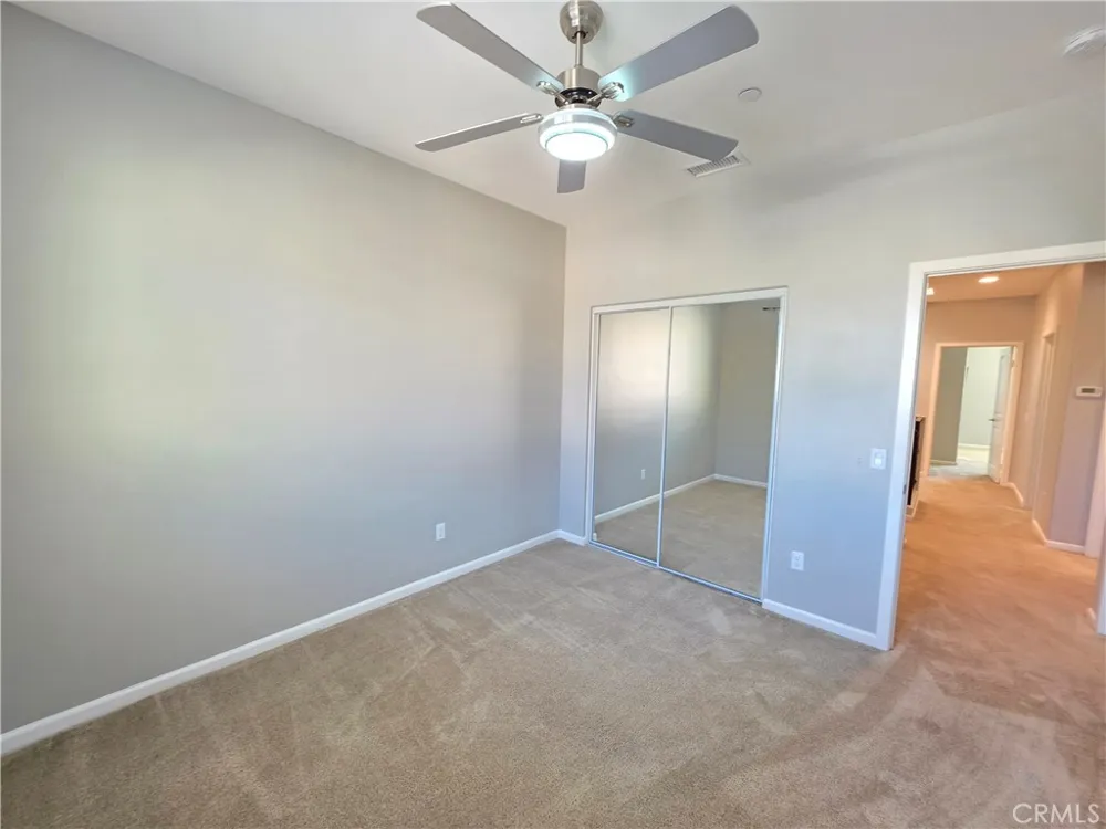 14910 W Castille Sylmar, CA 91342