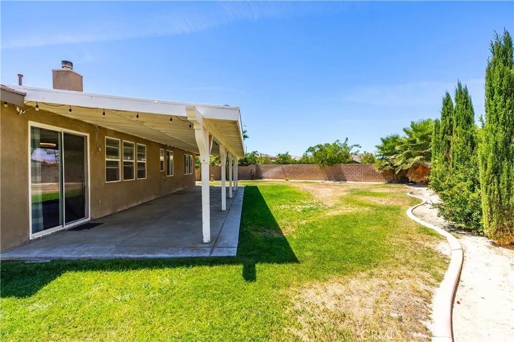 4821 W Avenue J5 Lancaster, CA 93536