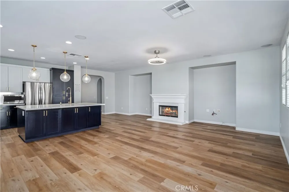 4821 W Avenue J5 Lancaster, CA 93536