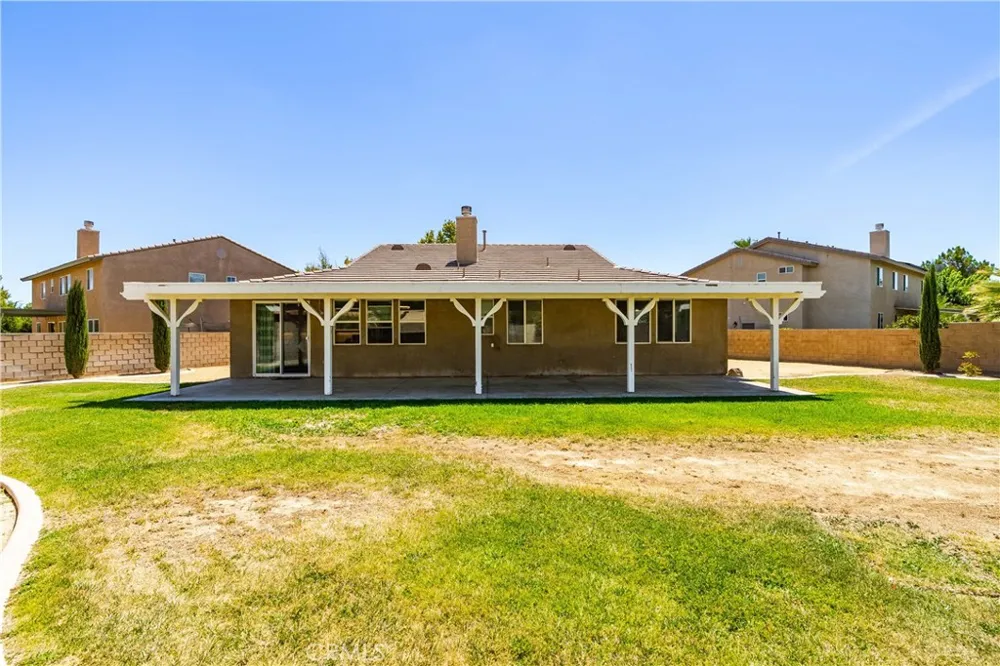 4821 W Avenue J5 Lancaster, CA 93536