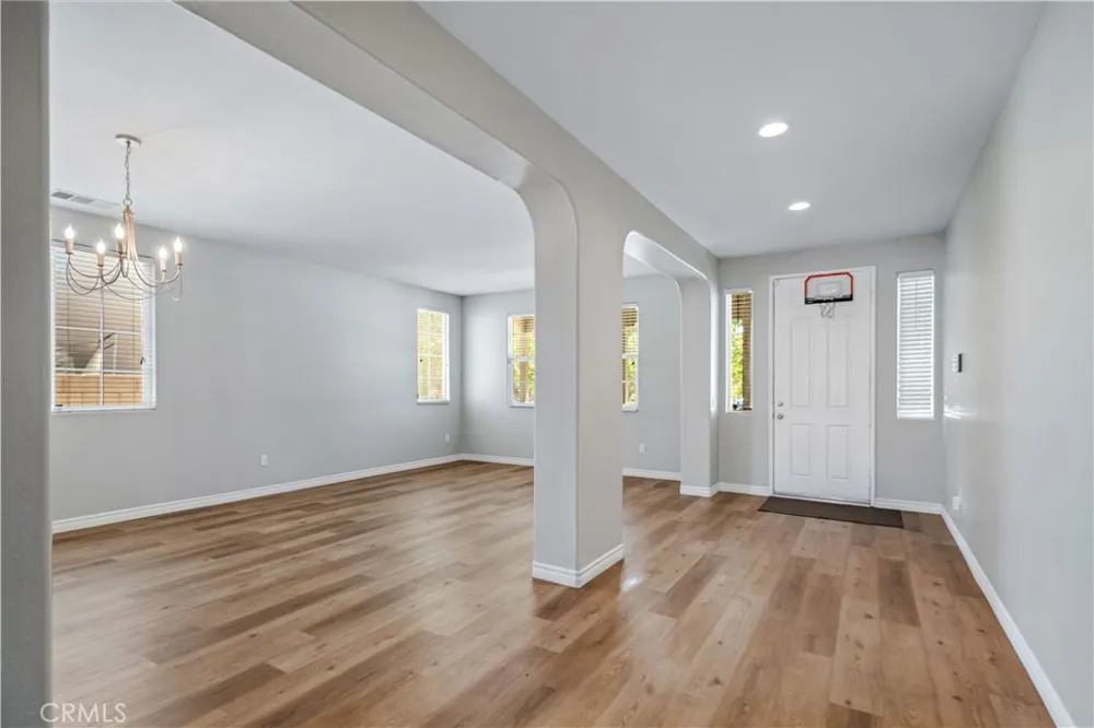 4821 W Avenue J5 Lancaster, CA 93536