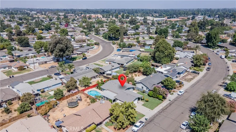 1101 S Mountain Street Visalia, CA 93277