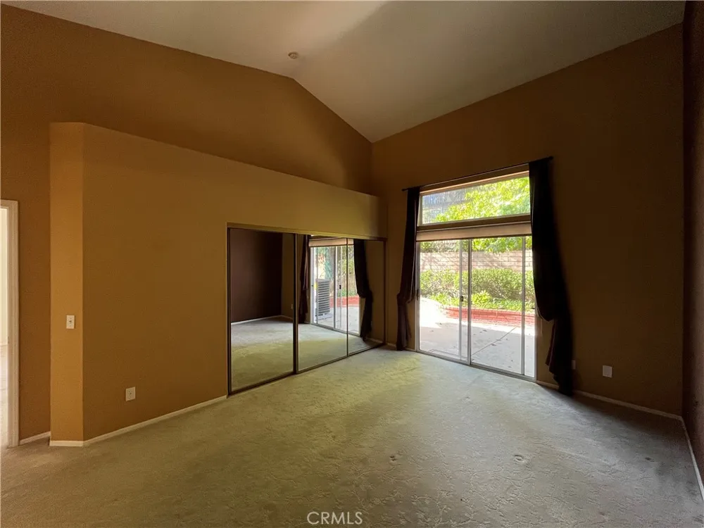 634 Twin Peaks Simi Valley, CA 93065