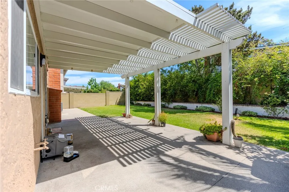 18530 Newbrook Circle Cerritos, CA 90703