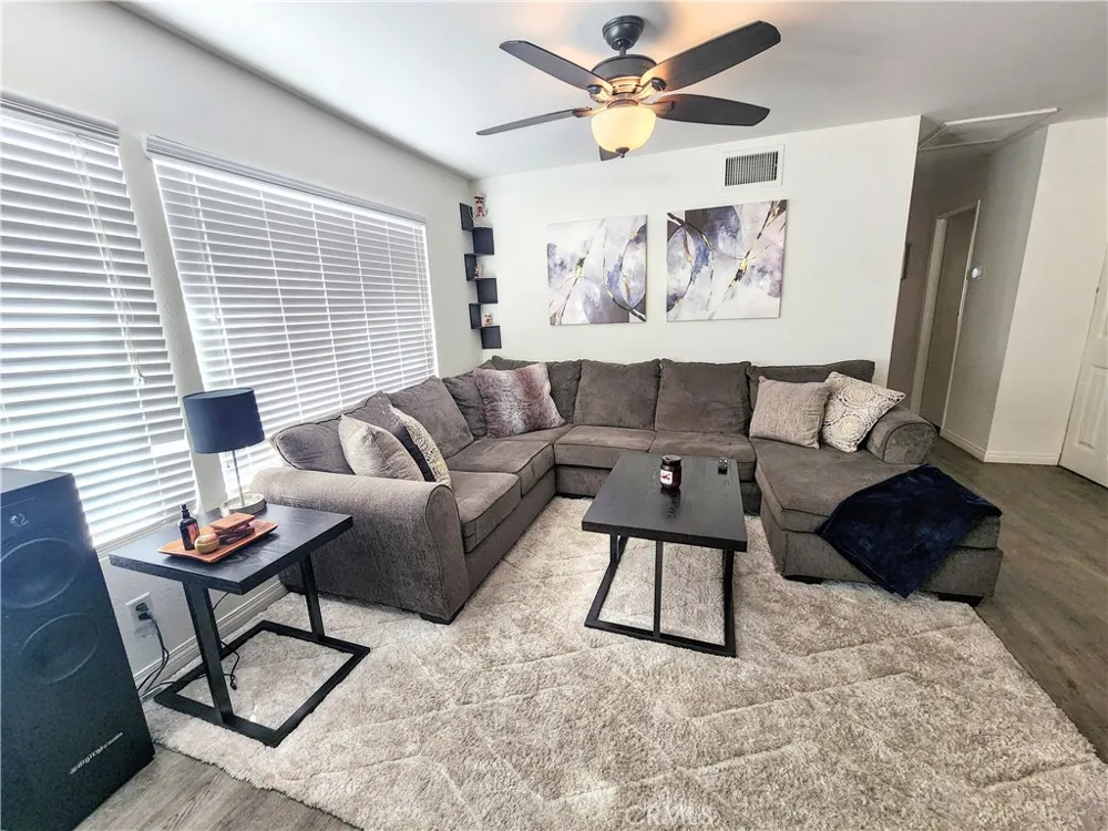 28541 Via Princesa Murrieta, CA 92563