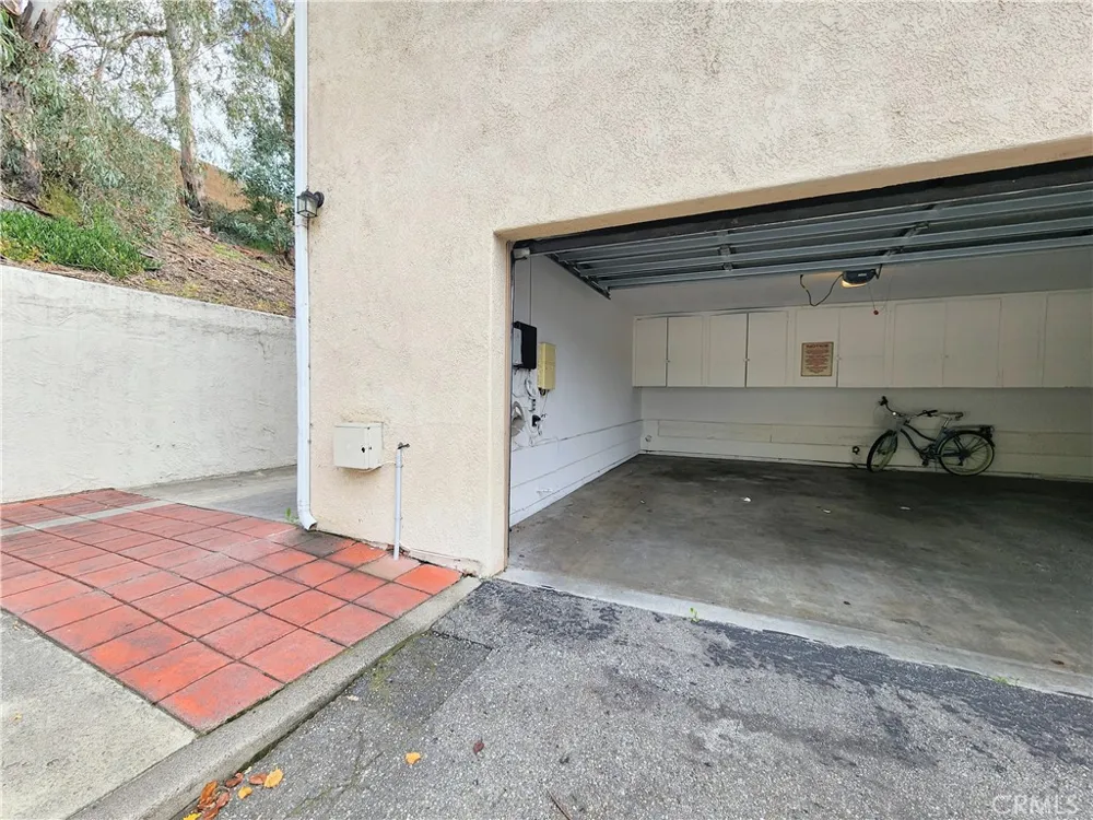 28541 Via Princesa Murrieta, CA 92563