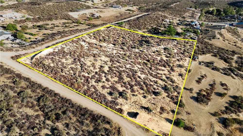 15 Goodlett Road Aguanga, CA 92536