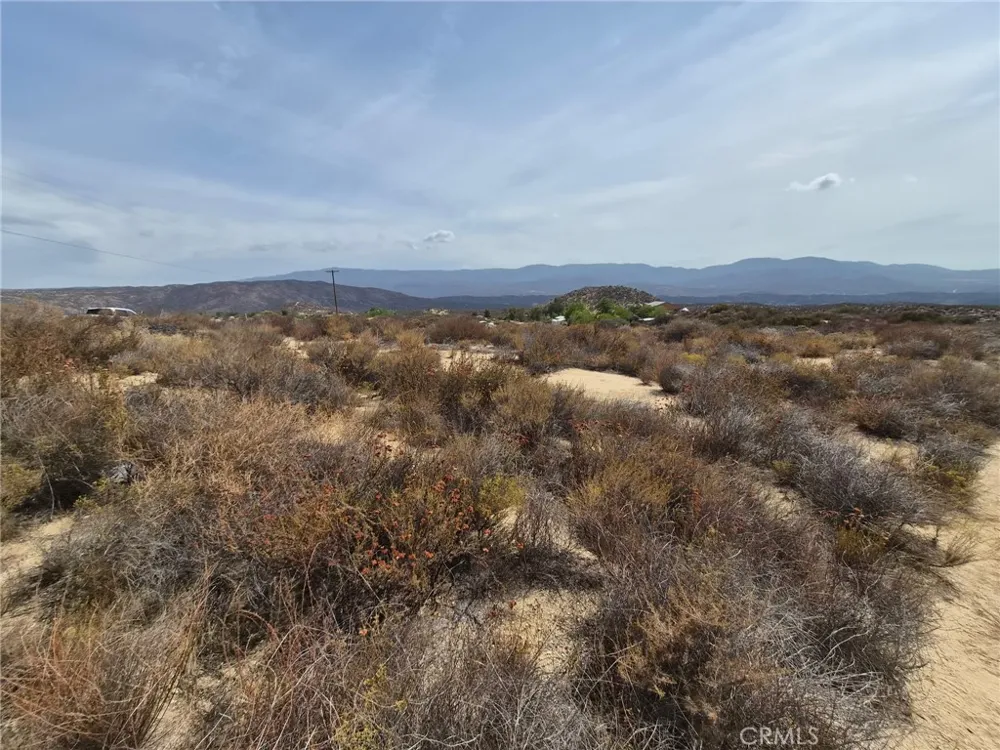 15 Goodlett Road Aguanga, CA 92536