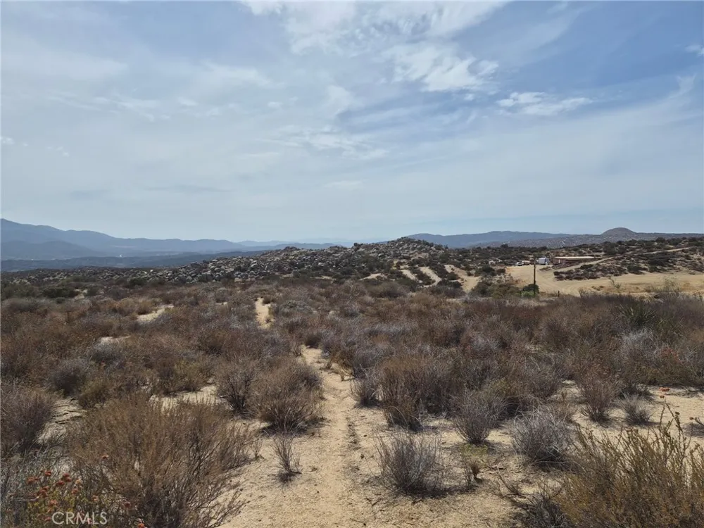 15 Goodlett Road Aguanga, CA 92536