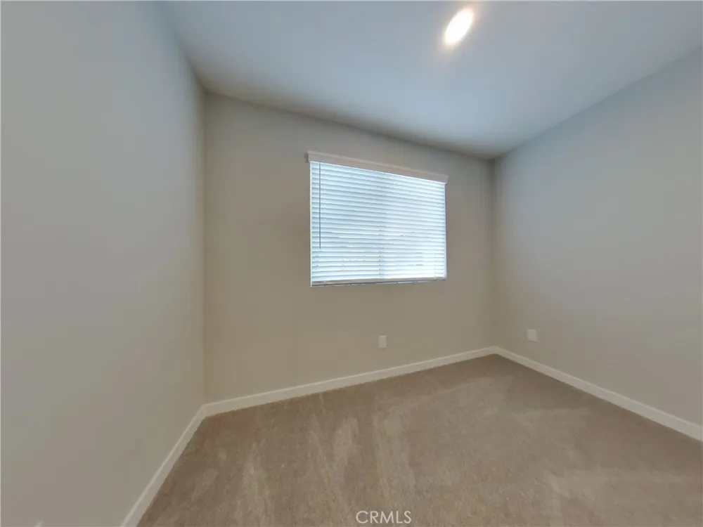 31692 Hans Drive Menifee, CA 92584