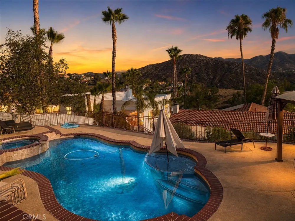 22673 Pin Tail Drive Canyon Lake, CA 92587