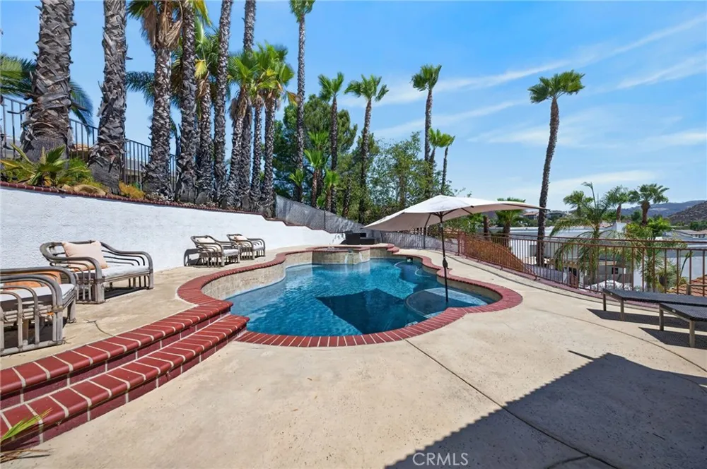 22673 Pin Tail Drive Canyon Lake, CA 92587