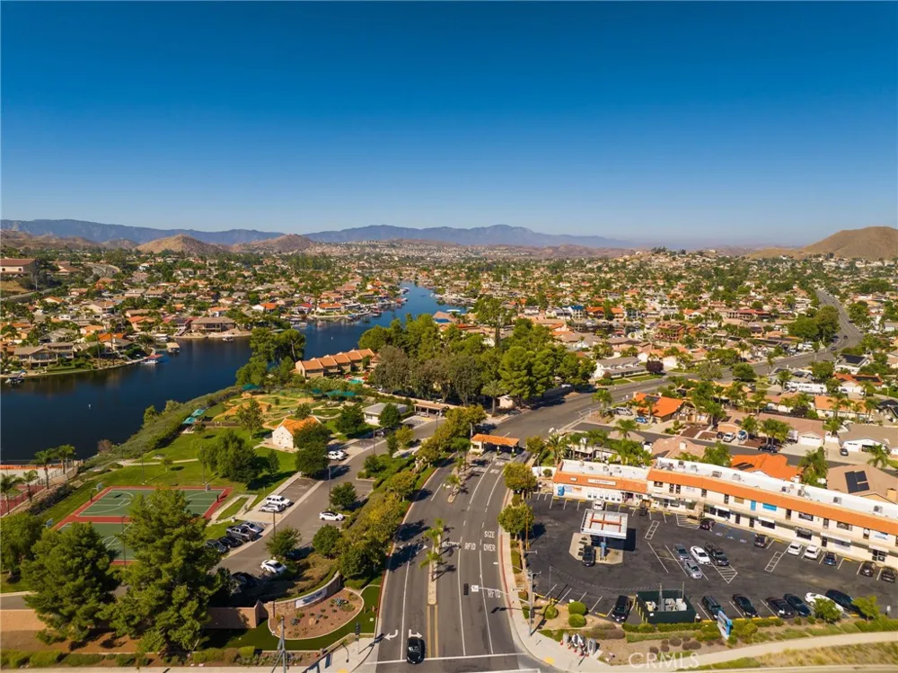 22673 Pin Tail Drive Canyon Lake, CA 92587