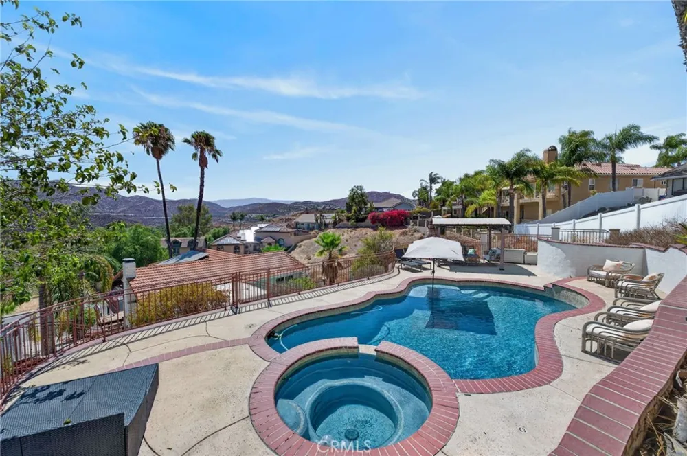 22673 Pin Tail Drive Canyon Lake, CA 92587
