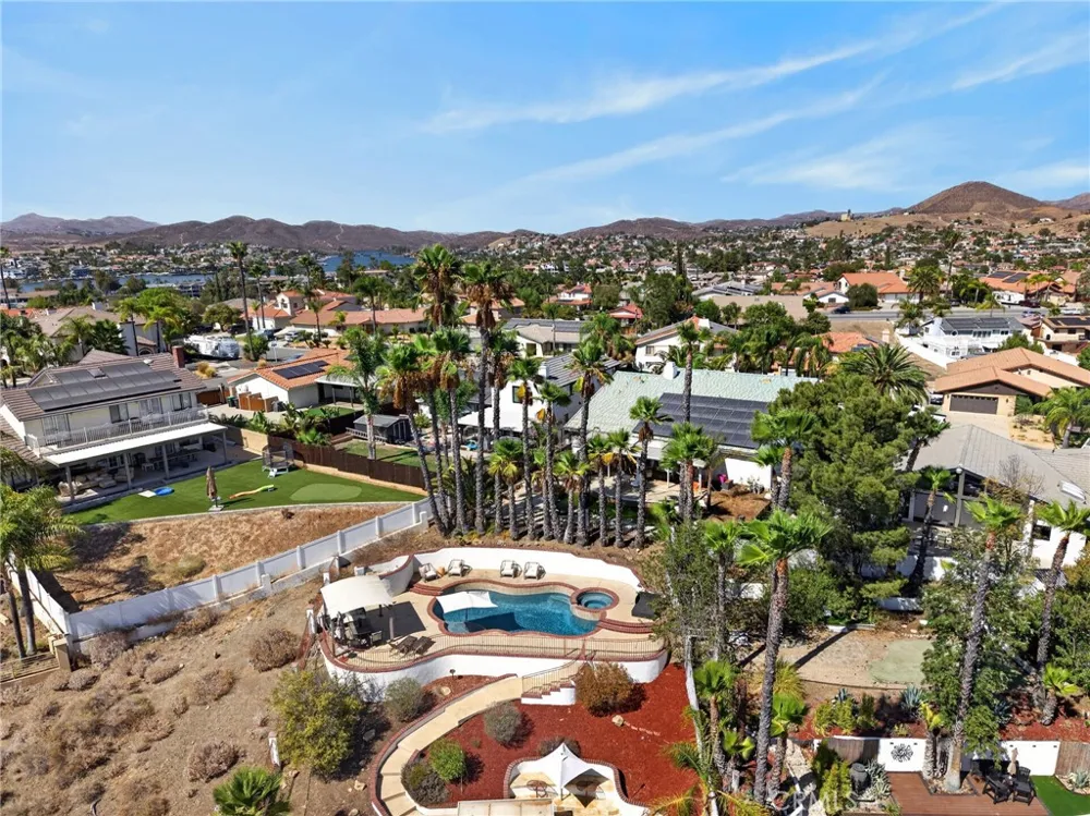 22673 Pin Tail Drive Canyon Lake, CA 92587