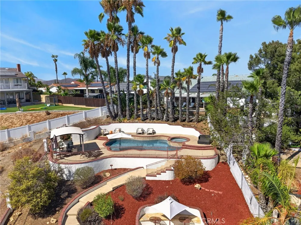 22673 Pin Tail Drive Canyon Lake, CA 92587