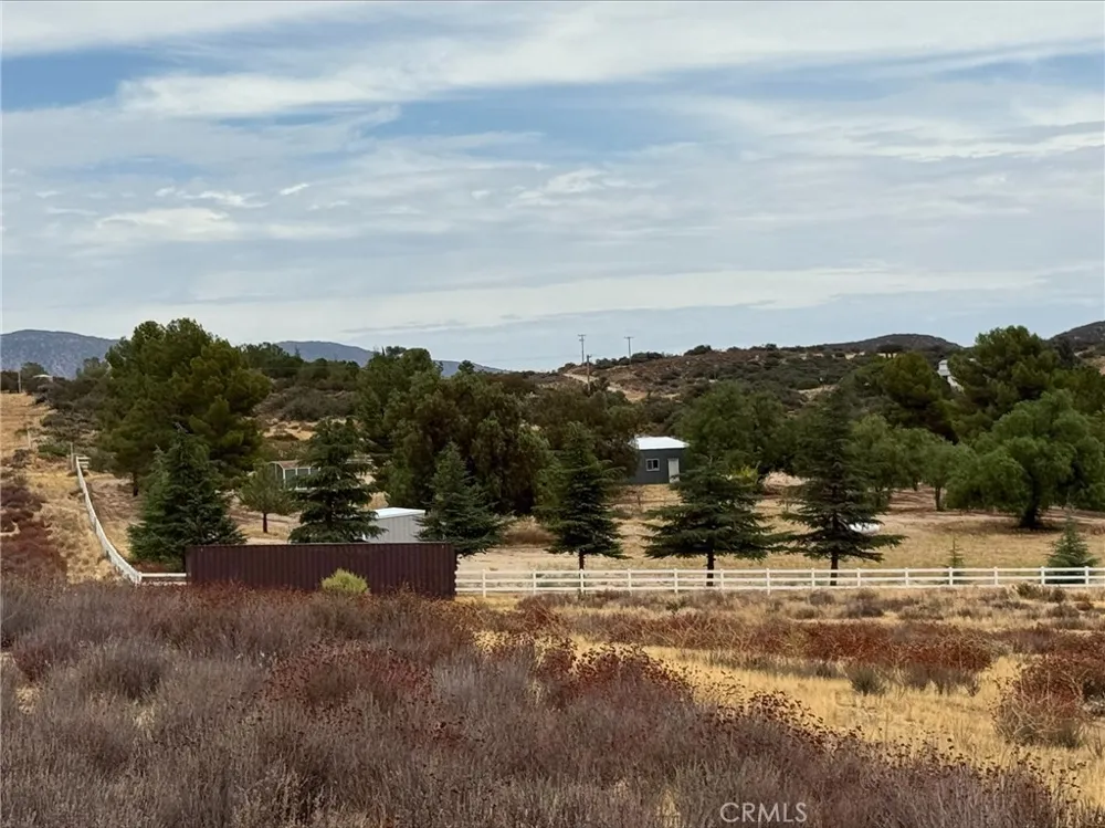 42890 tamatea Anza, CA 92539