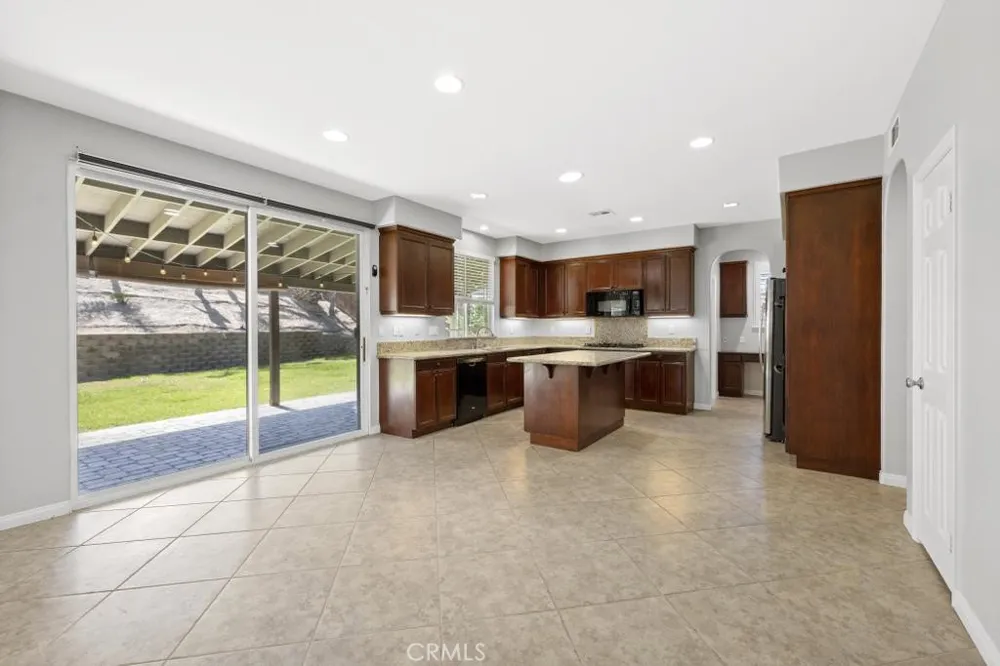 42211 Faber Court Temecula, CA 92592