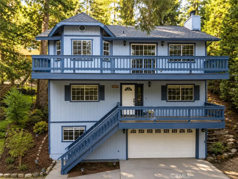 24645 Bernard Crestline, CA 92325