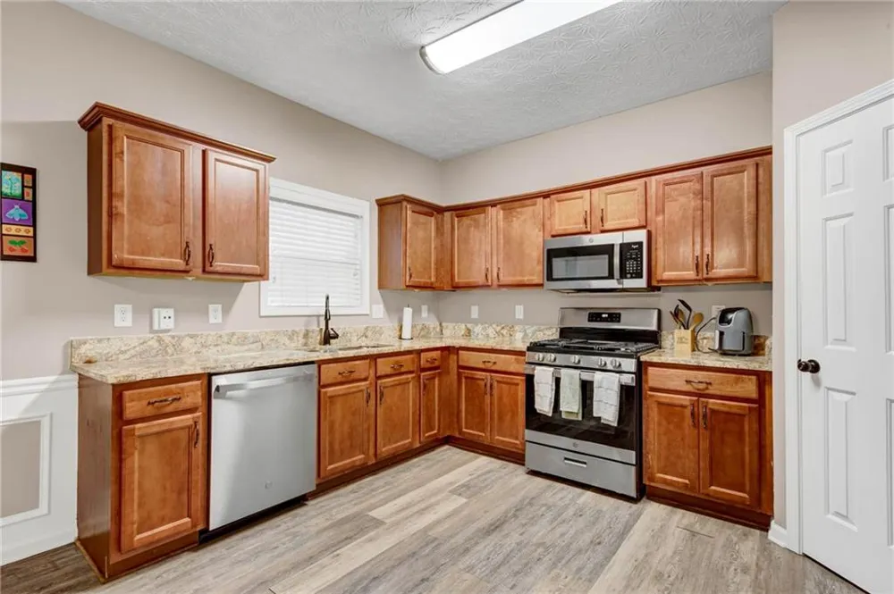 1290 Adcox Square Stone Mountain, GA 30088