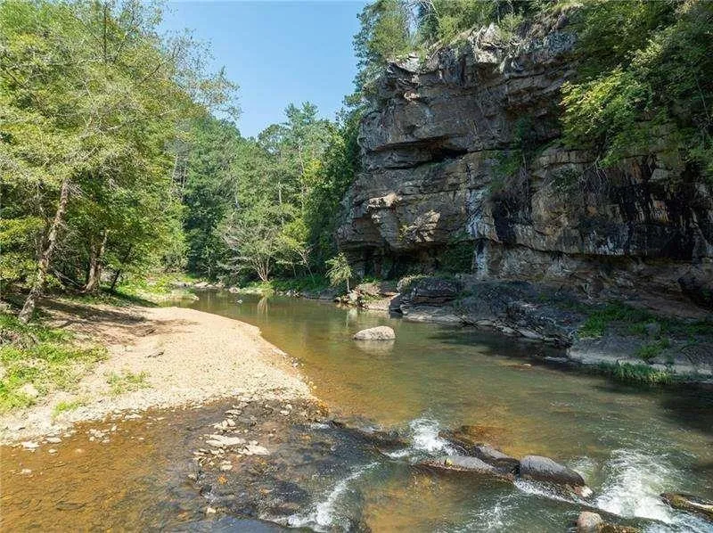 1510 Marie Drive Talking Rock, GA 30175