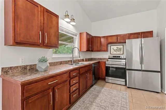 1890 S Monaco Parkway Denver, CO 80224