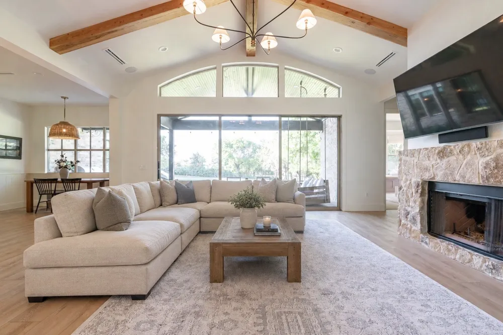 631 San Saba W Midlothian, TX 76065