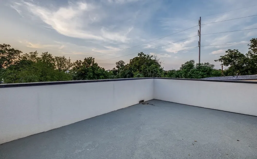 2345 Hondo Avenue Dallas, TX 75219