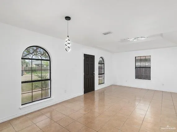 5810 S 28th Lane McAllen, TX 78503