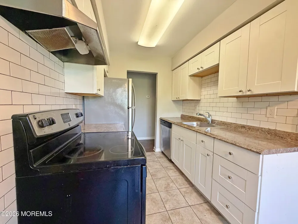 75 Stonehurst Boulevard #F Freehold, NJ 07728