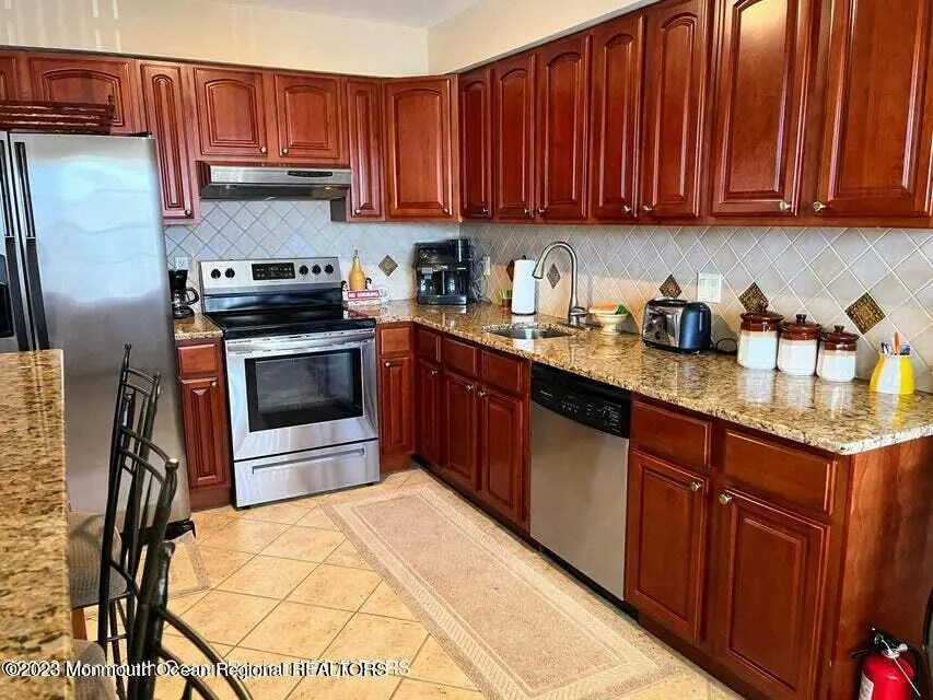 1201 Ocean Avenue #4 Sea Bright, NJ 07760